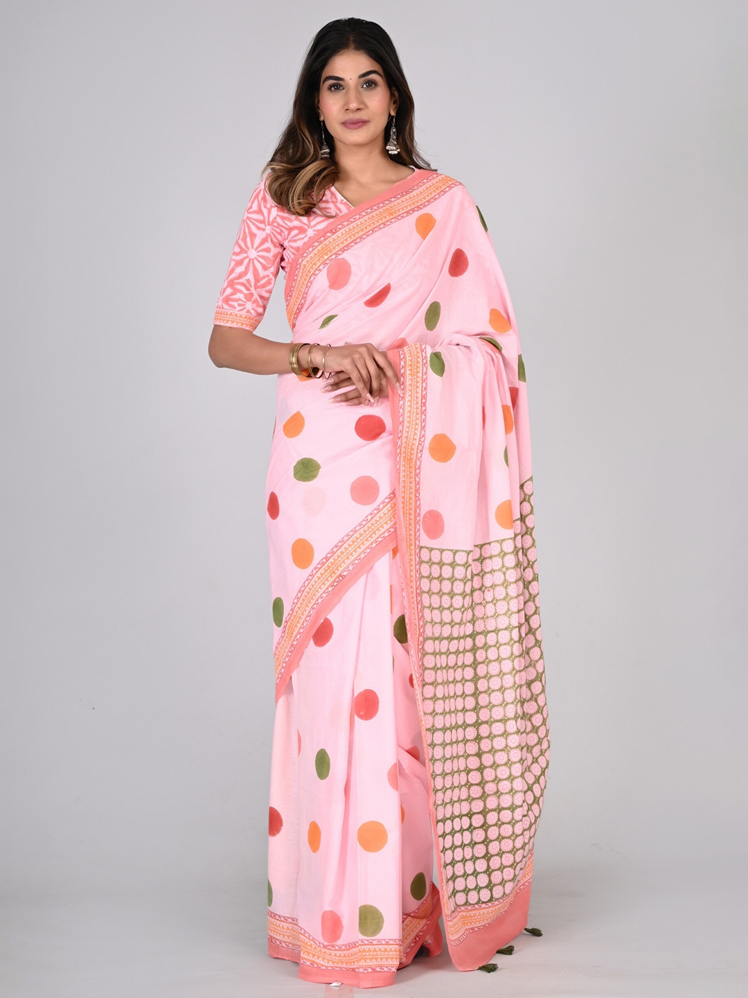 

Shivanya Handicrafts Polka Dot Printed Pure Cotton Saree, Pink