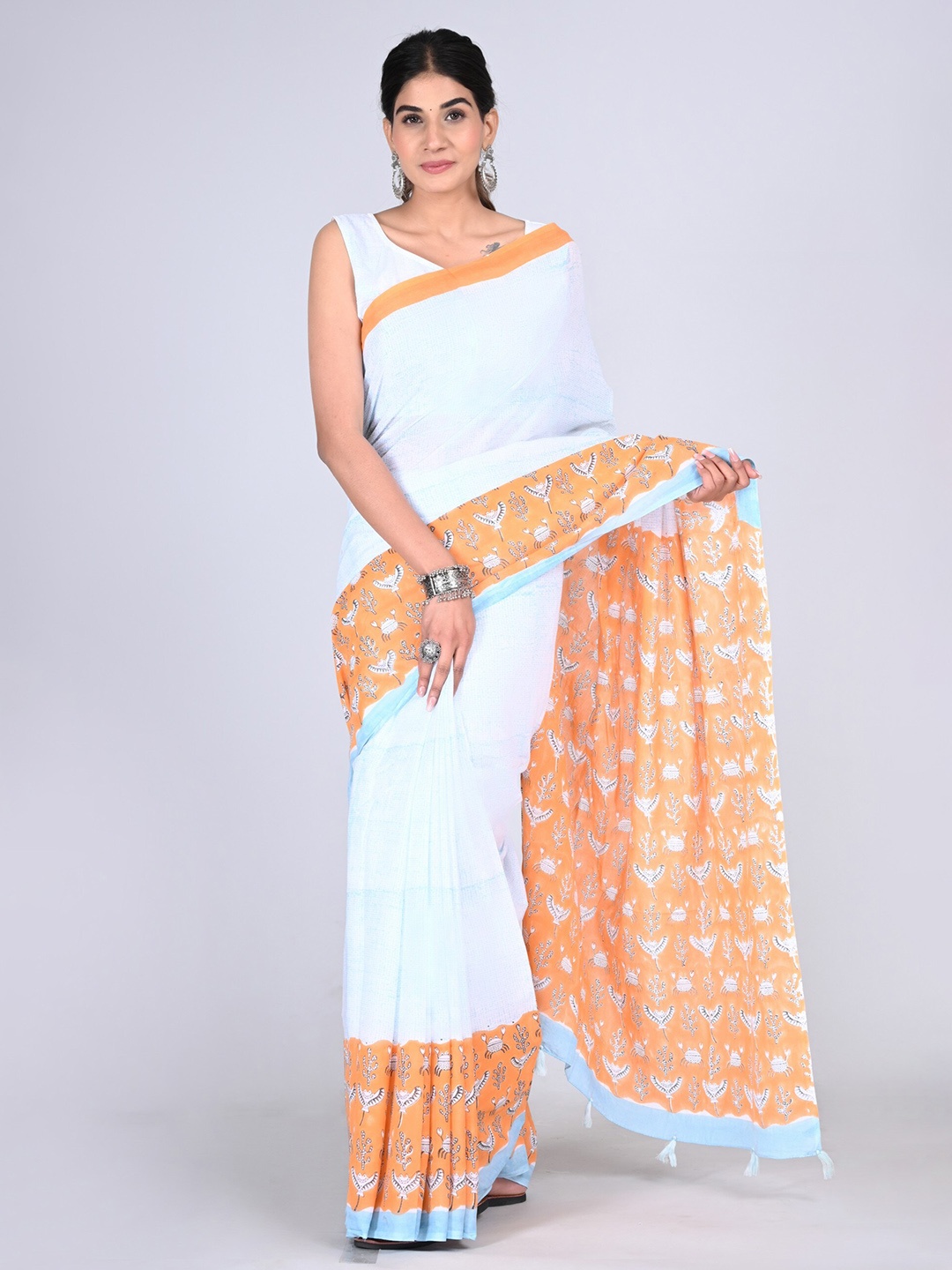 

Shivanya Handicrafts Mulmul Cotton Block Print Saree, Blue