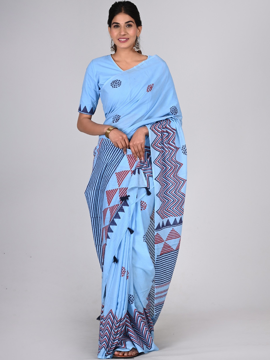 

Shivanya Handicrafts Mulmul Cotton Block Print Saree, Blue