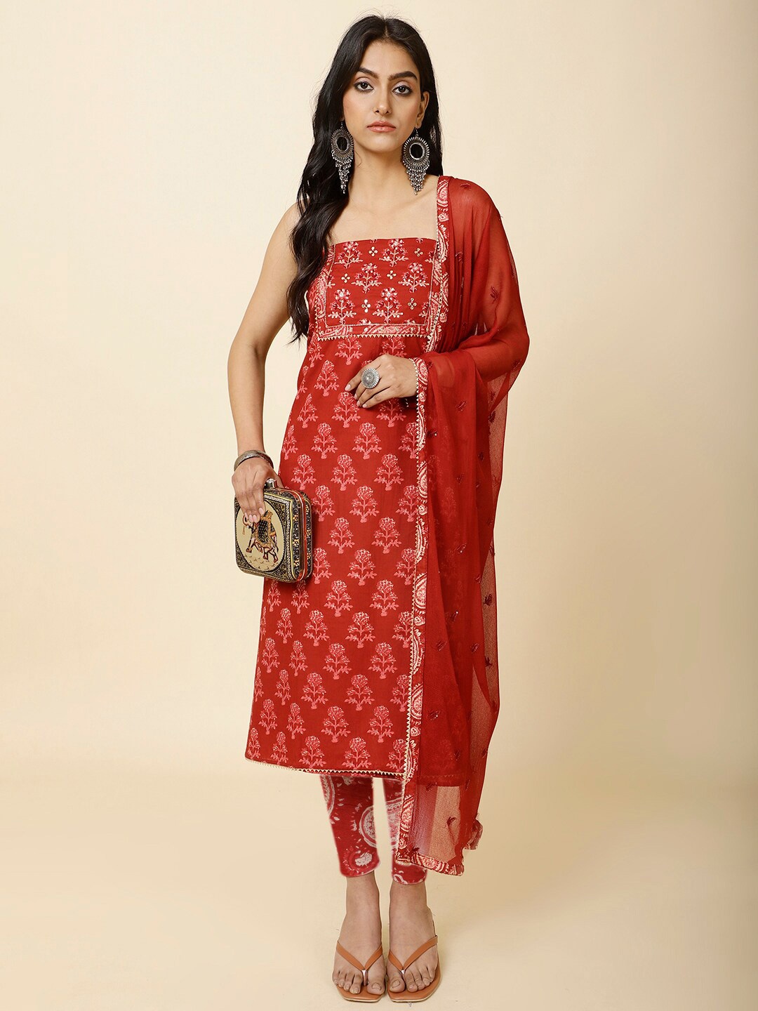 

Meena Bazaar Floral Printed Unstitched Dress Material, Maroon