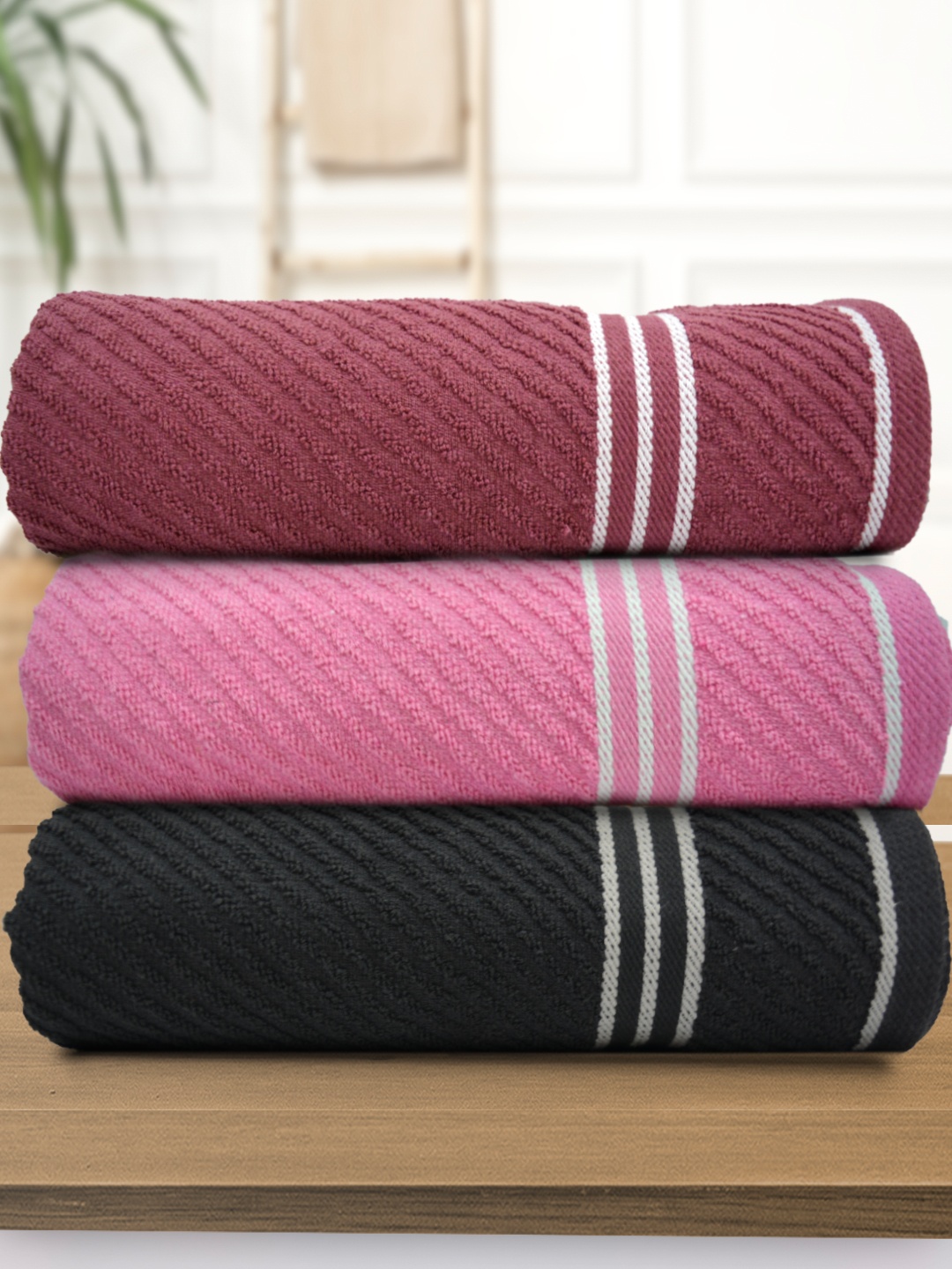 

Athom Living Pink Black 3 380 GSM Striped Bath Towels, Brown