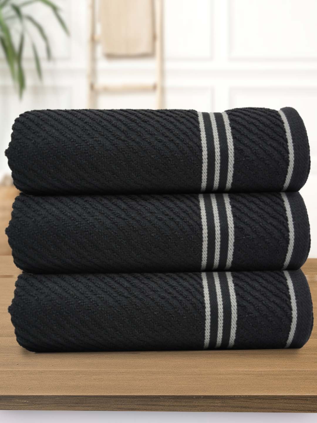 

Athom Living Black 3 Pieces Cotton 380 GSM Bath Towels