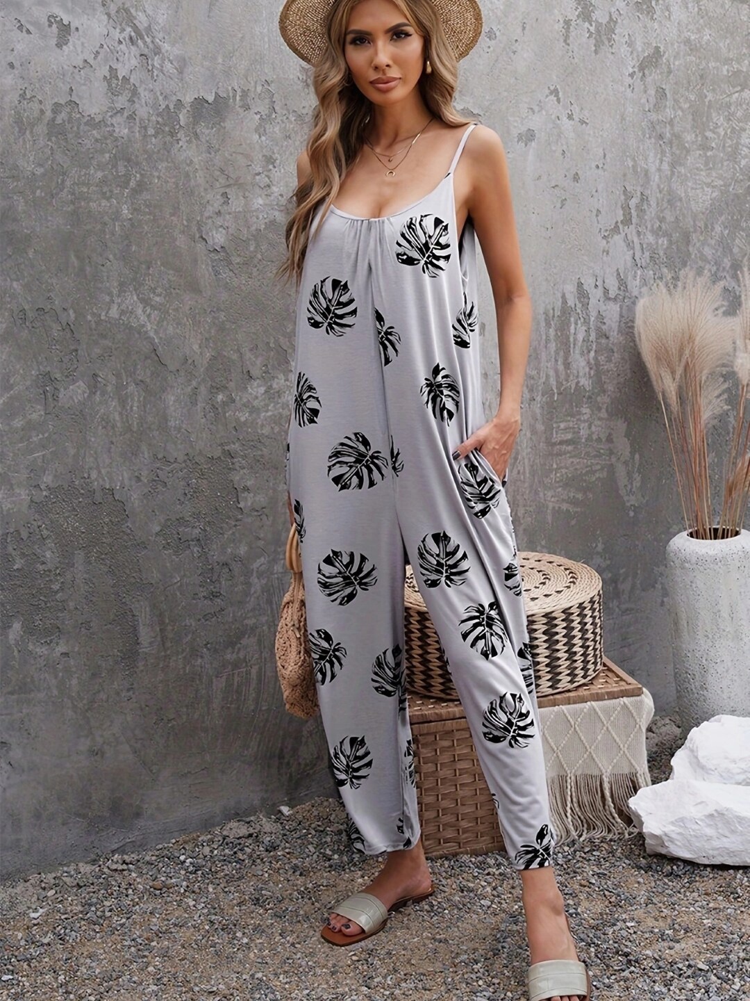 

StyleCast Grey Printed Shoulder Straps Basic Jumpsuit