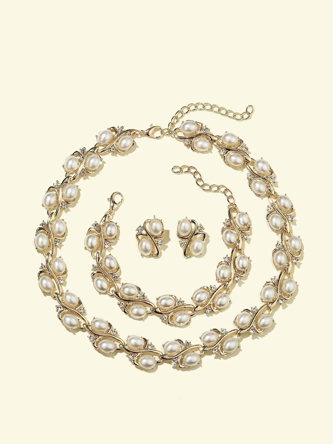 

Shining Diva Fashion Gold-Plated Artificial Beads-Beaded Necklace with Earrings, White