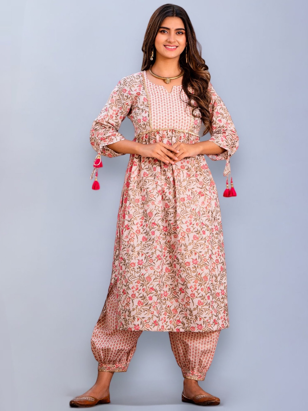 

ArtiZenWeaves Floral Printed Empire Gotta Patti Pure Cotton Kurta with Salwar & Dupatta, Pink