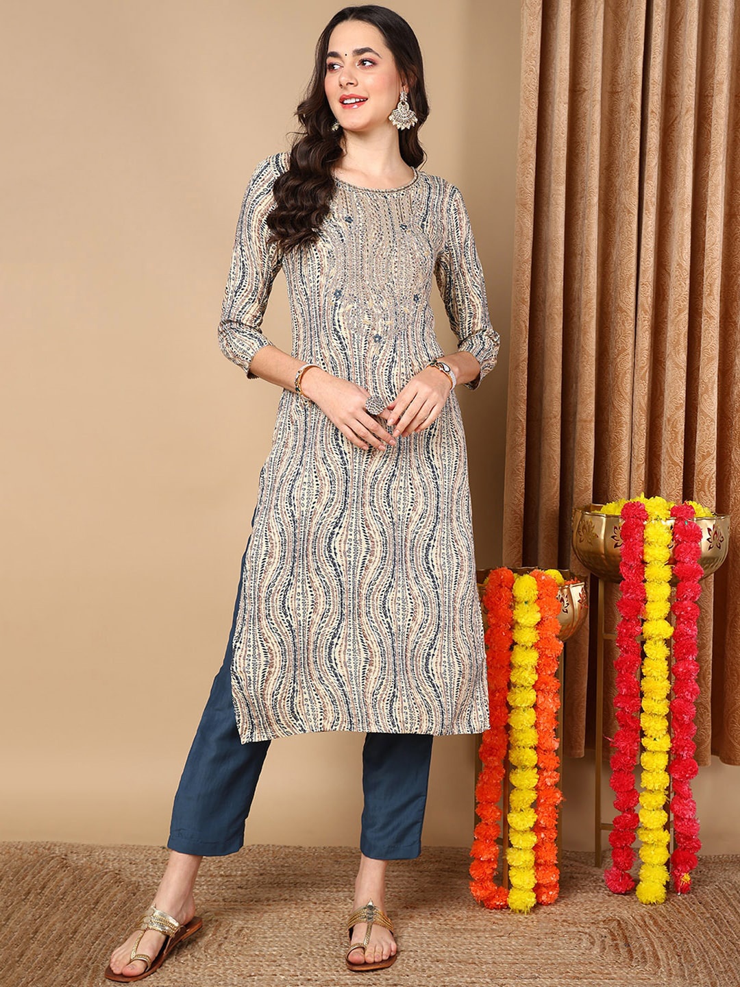 

KALINI Abstract Printed Round Neck Sequinned Straight Kurta, Beige