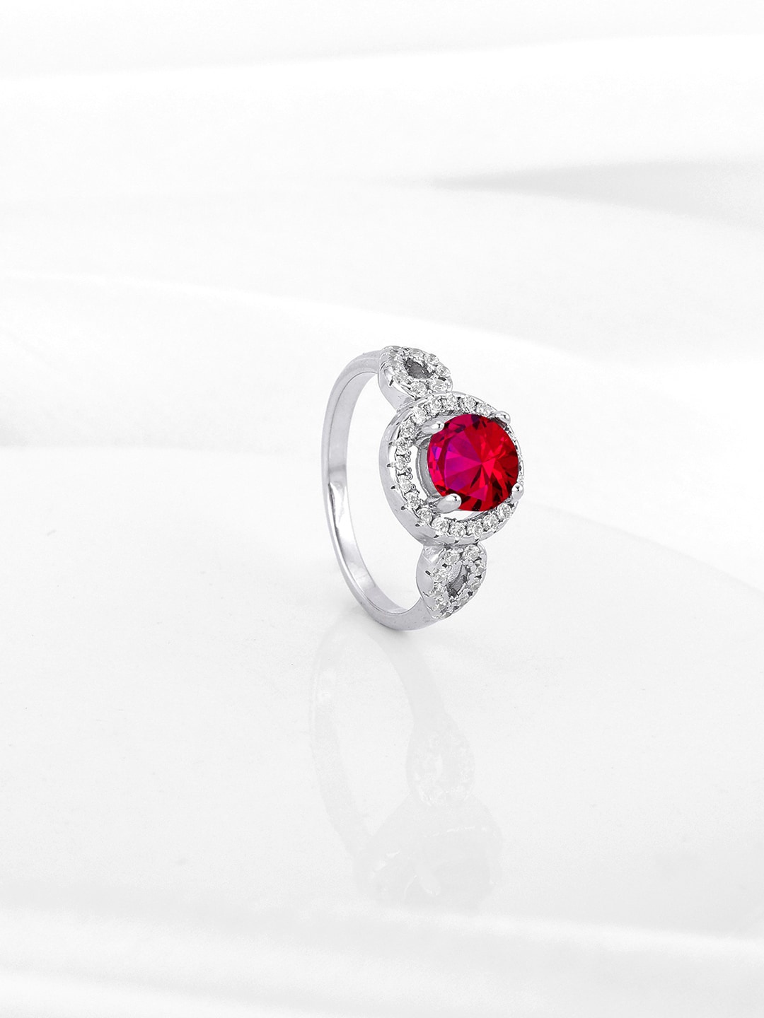 

GIVA Rhodium-Plated 925 Sterling Silver Stone Studded Finger Ring