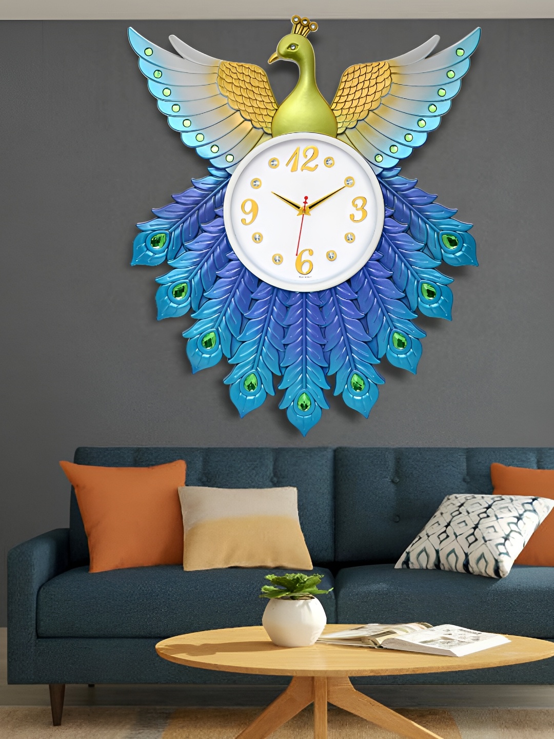 

Attractionz Blue & White Textured Round Contemporary Wall Clock