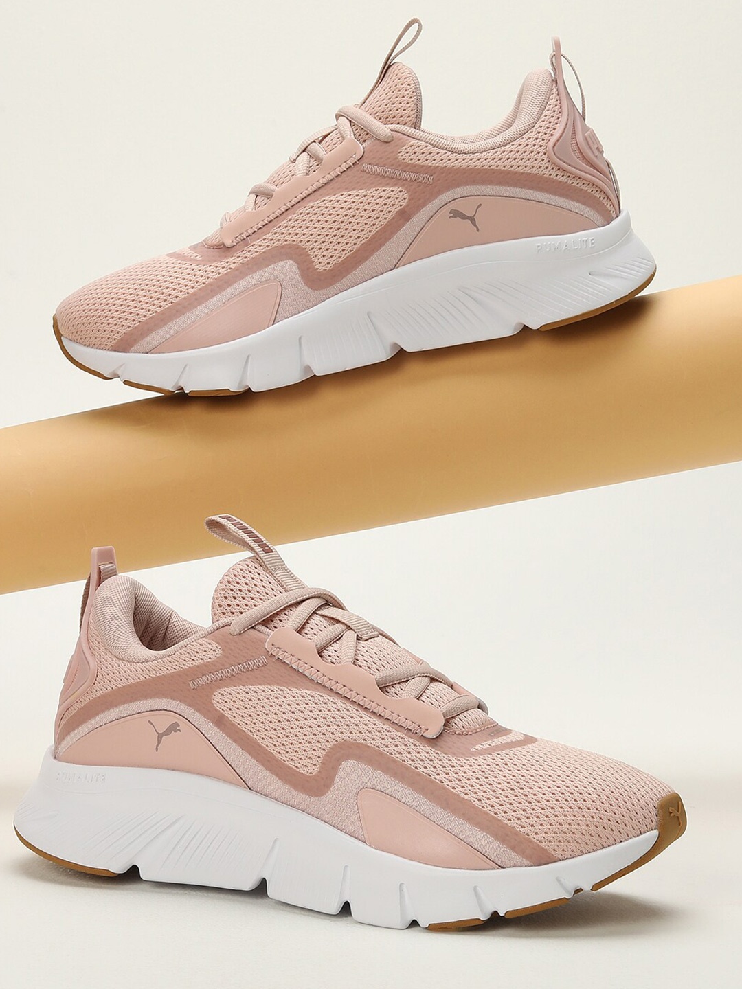 

Puma Unisex FlexFocus Lite Running Shoes, Pink