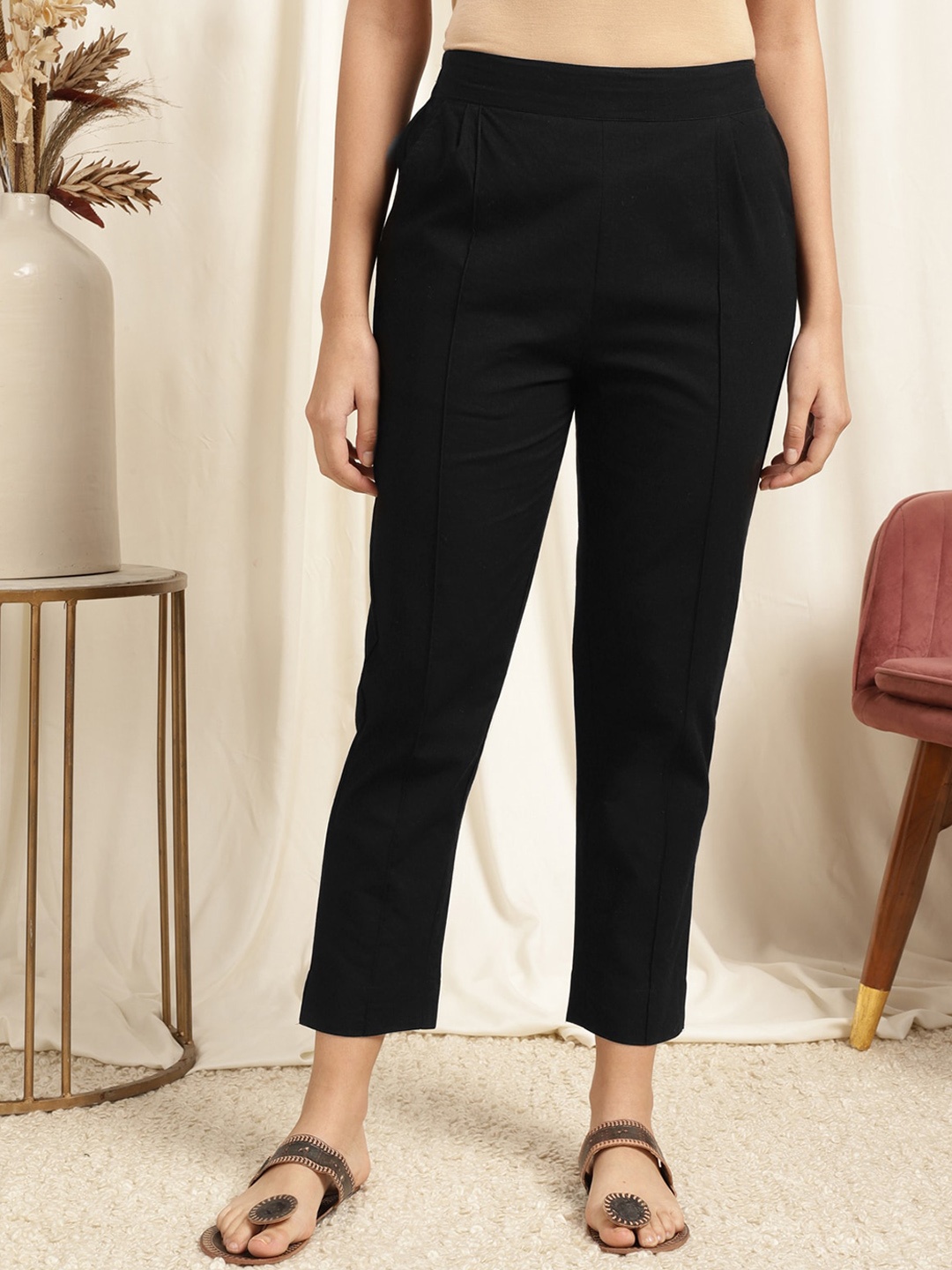 

Rangita Women Pencil Slim Fit Pleated Trousers, Black