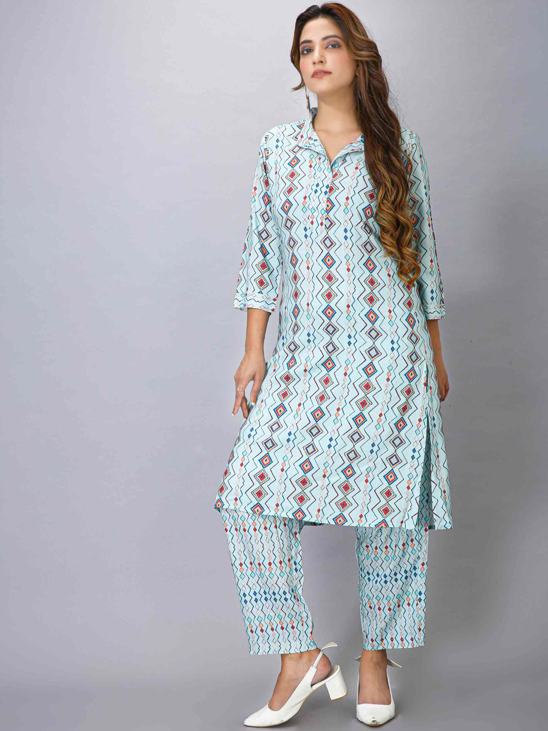 

MAIYEE Ethnic Motifs Printed Shirt Collar Straight Kurta With Palazzo, Blue