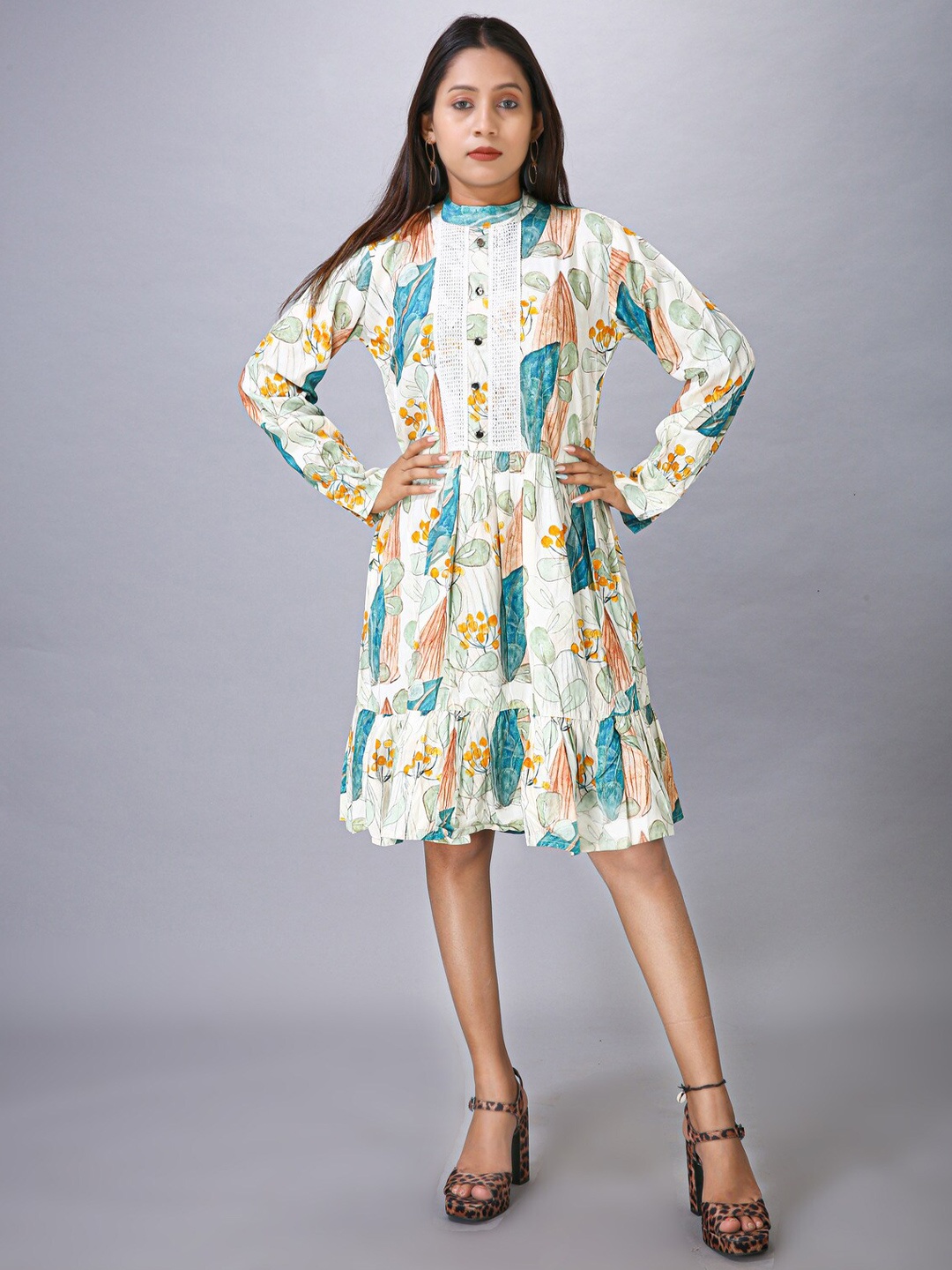 

MAIYEE Floral Printed Long Sleeve Fit & Flare Dress, White