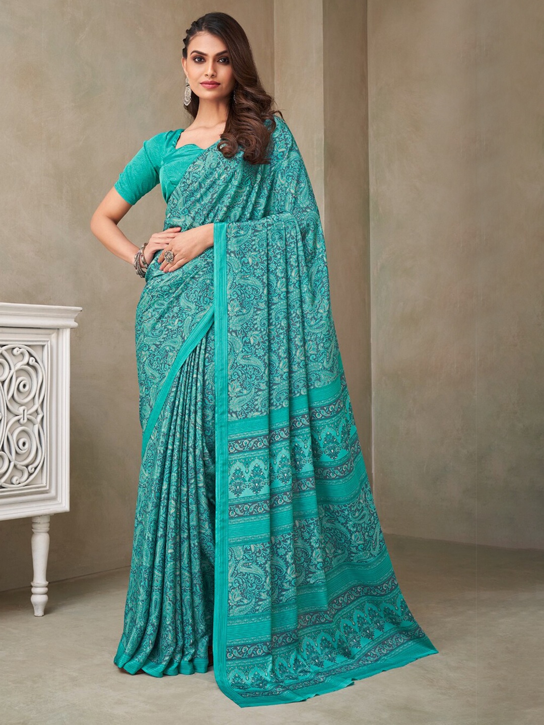 

Reboot Fashions Floral Pure Crepe Saree, Blue