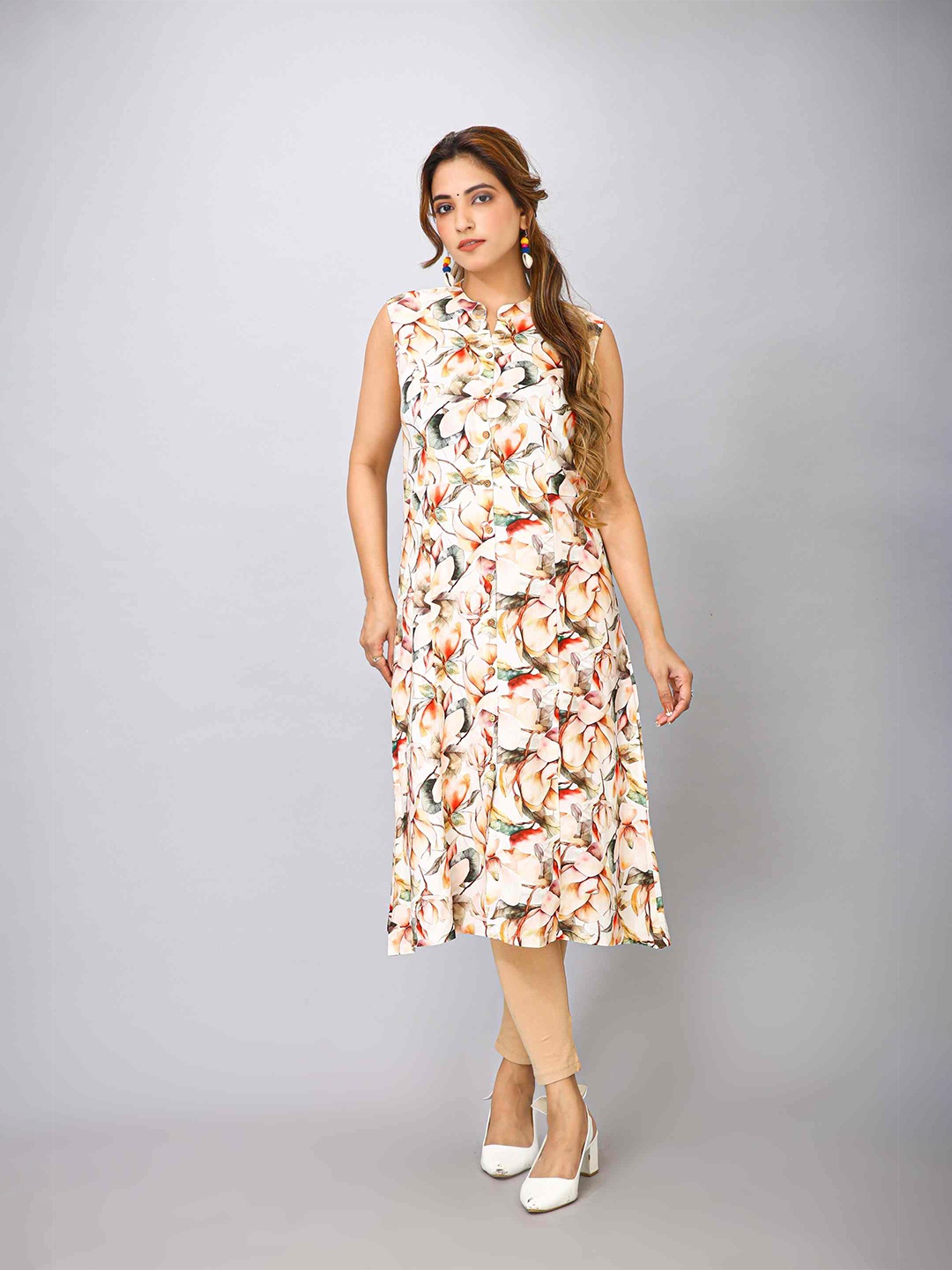 

MAIYEE Floral Printed A-Line Kurta, White