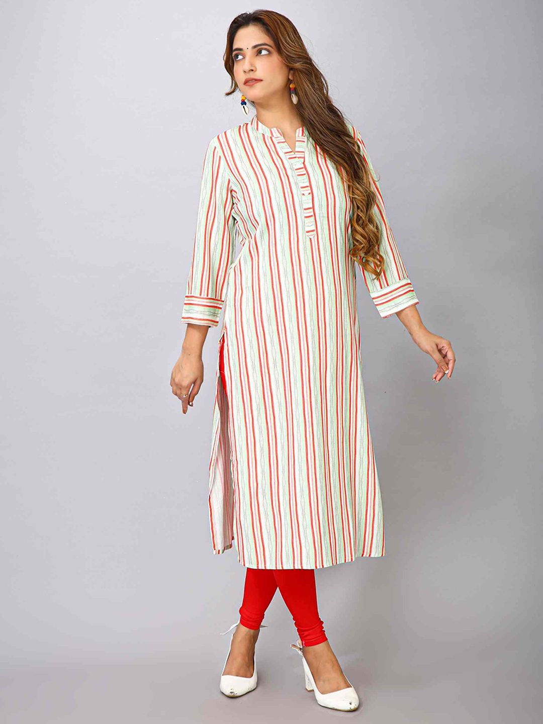 

MAIYEE Striped Mandarin Collar Straight Kurta, Red