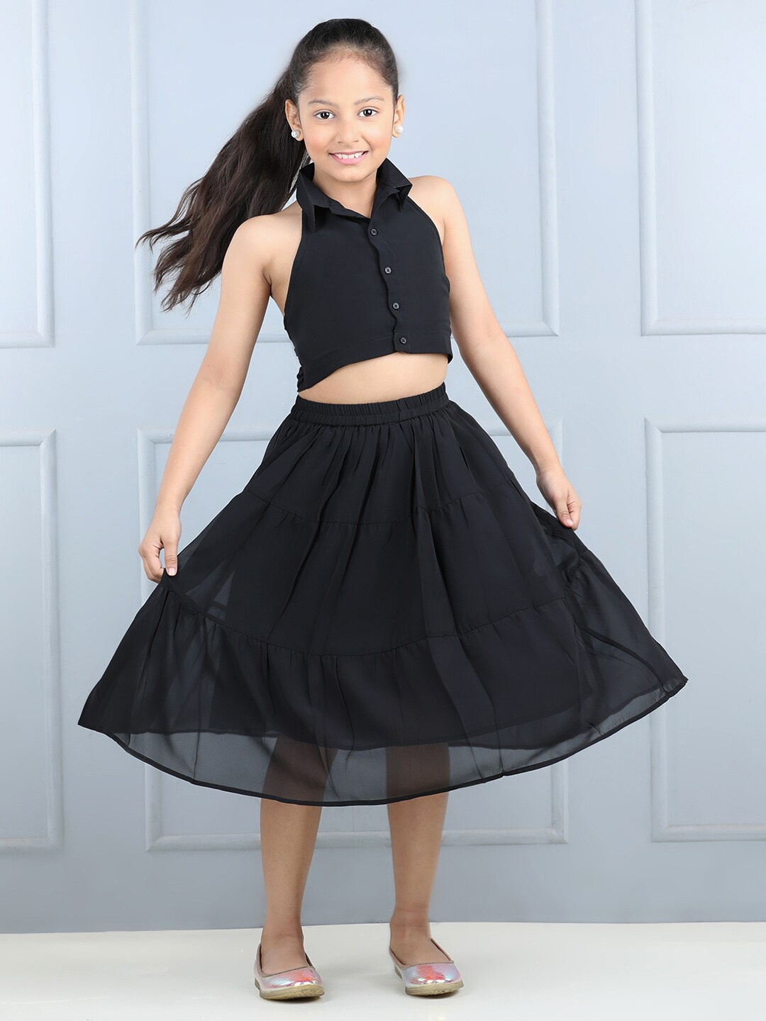 

AWW HUNNIE Girls Crop Top With Skirt, Black