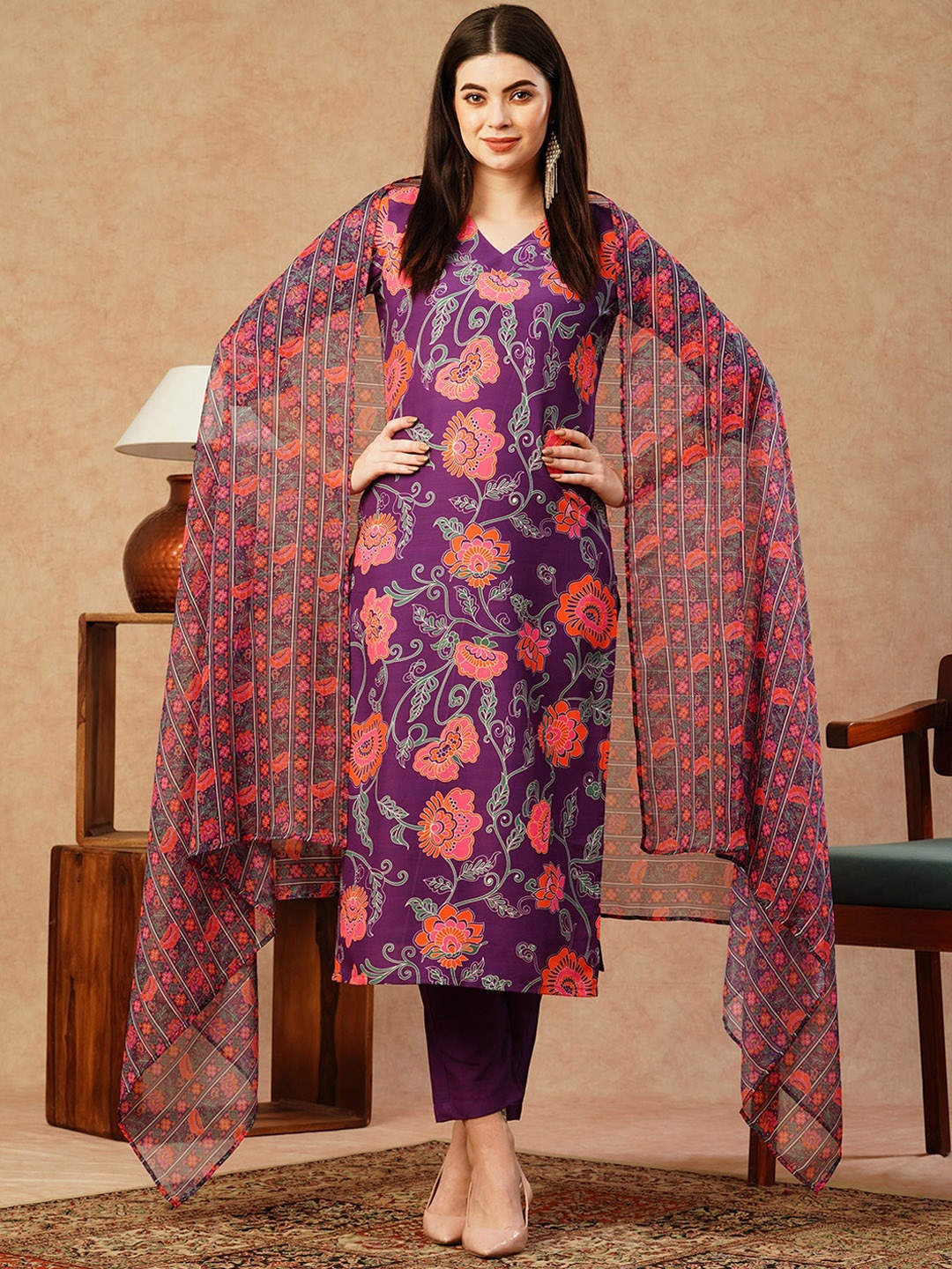 

KALINI Floral Printed Regular Straight Kurta With Trousers & Dupatta, Purple
