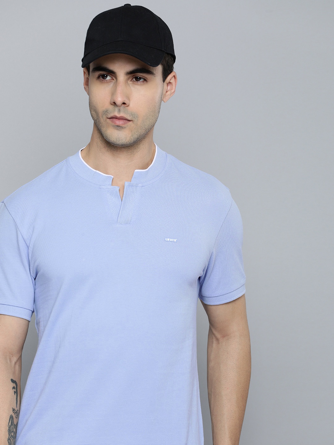 

Levis Pure Cotton Polo Collar Slim Fit T-shirt, Blue