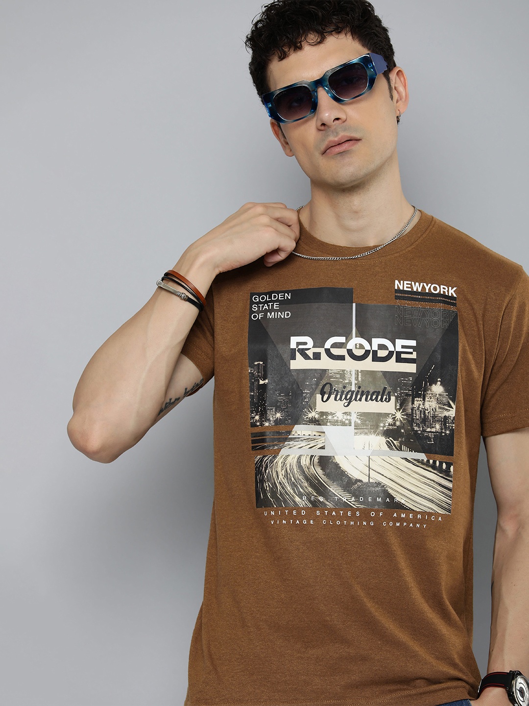 

R.Code by The Roadster Life Co. Men Graphic Printed T-shirt, Brown