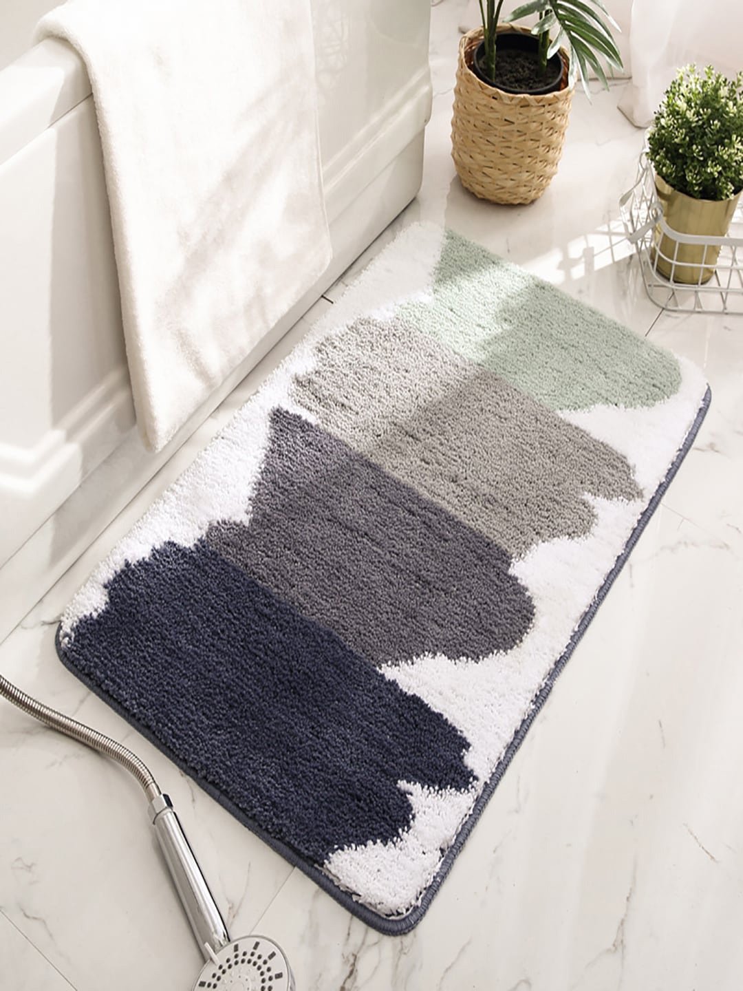 

Kuber Industries White & Blue Striped 120 GSM Anti-Skid Shower Bath Rugs