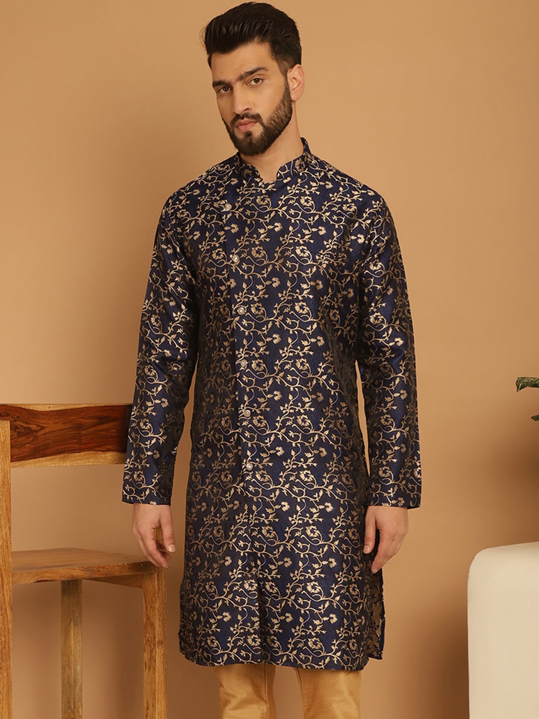 

TREEMODA Floral Printed Cotton Mandarin Collar Thread Work Curved Straight Kurta, Blue