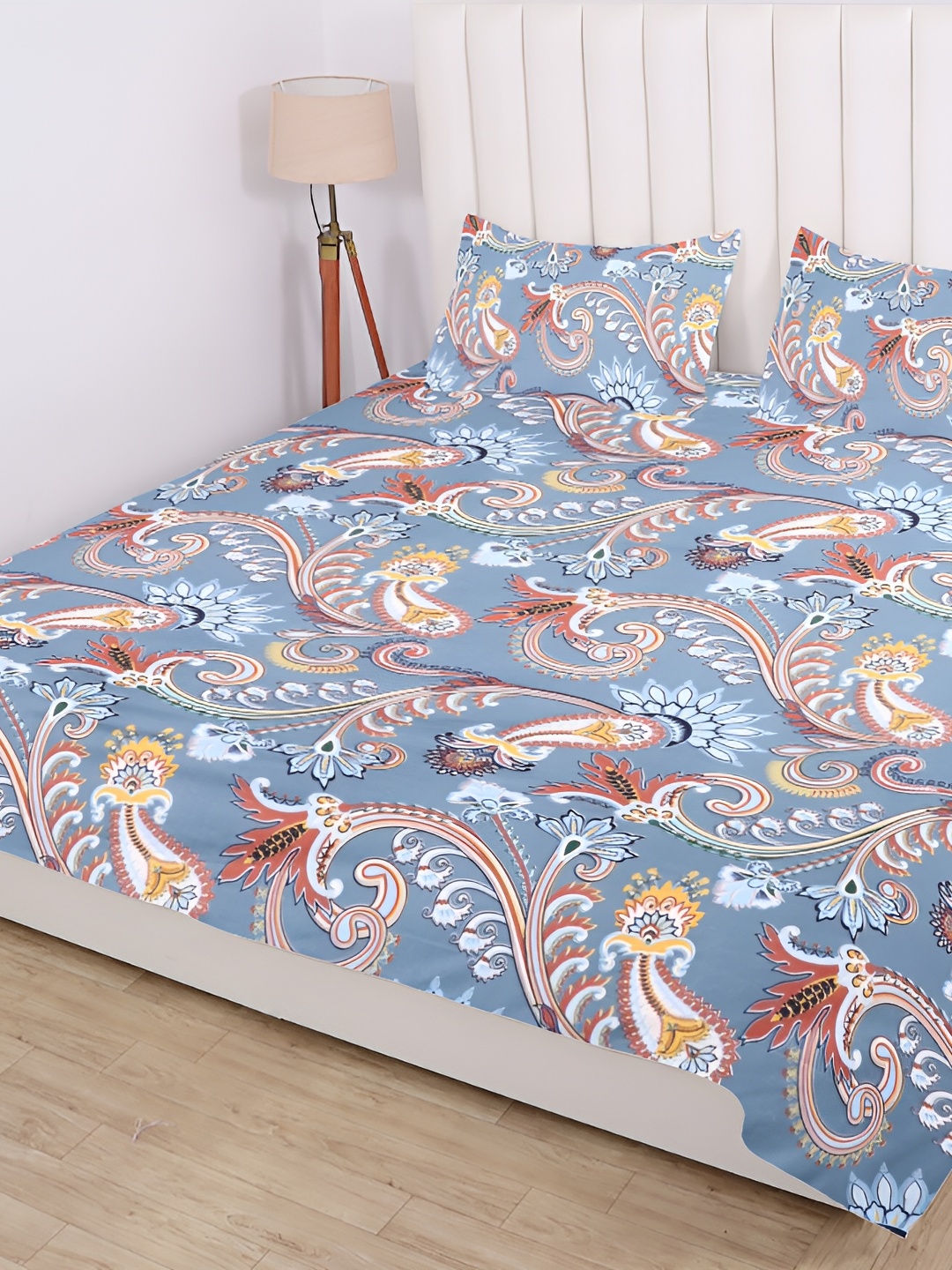 

RD TREND Blue & Yellow Floral Printed 210 TC Cotton King Bedsheet with 2 Pillow Covers