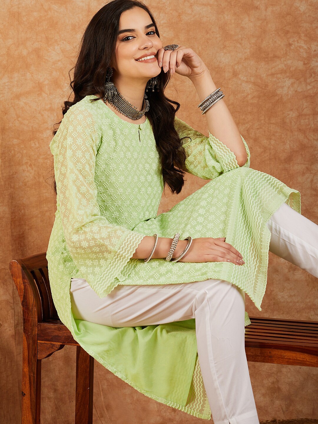 

Sangria Lime Green Floral Embroidered Keyhole Neck Flared Sleeves Staright Kurta