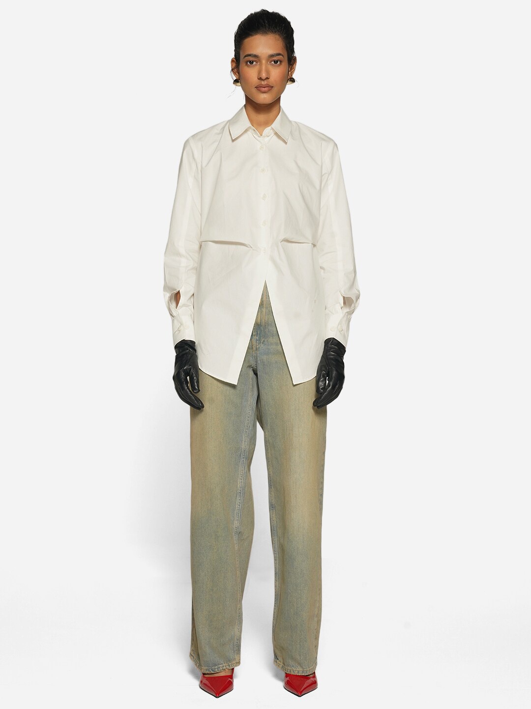

Shop Staple Spread Collar Cotton Tailored Fit Opaque Casual Shirt With Front Pleat Detail, White