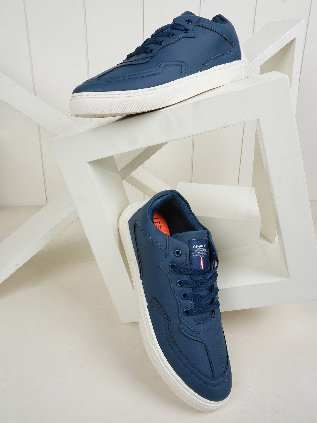 

Mast & Harbour Men Round Toe Lace Up Sneakers, Teal
