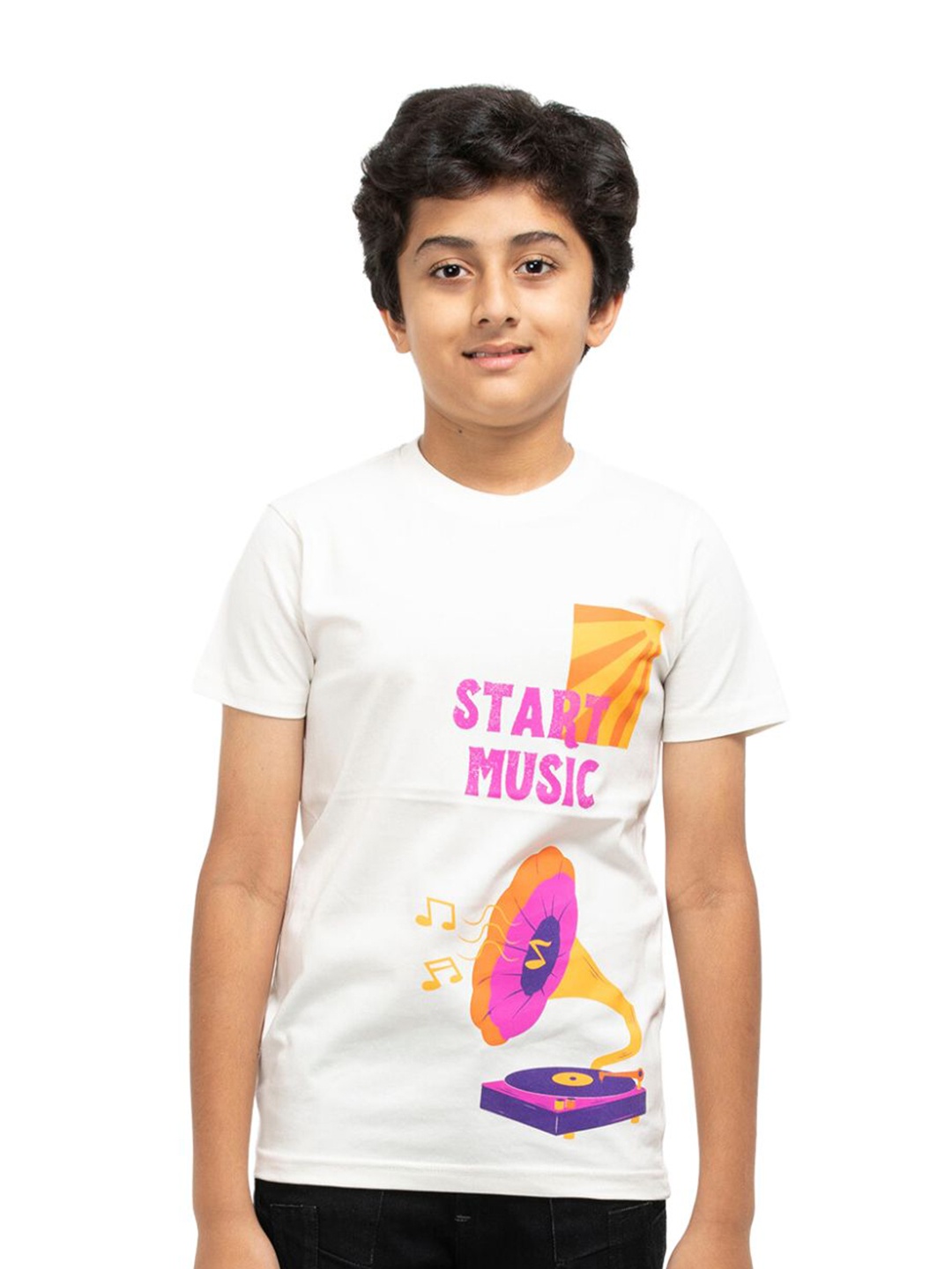 

BAESD Boys Typography Printed Pure Cotton T-shirt, Cream