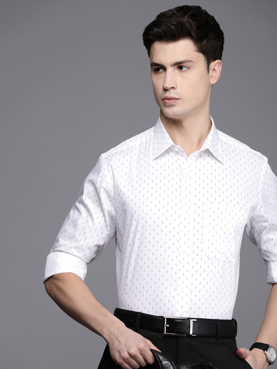 

Raymond Pure Cotton Slim Fit Opaque Printed Formal Shirt, White