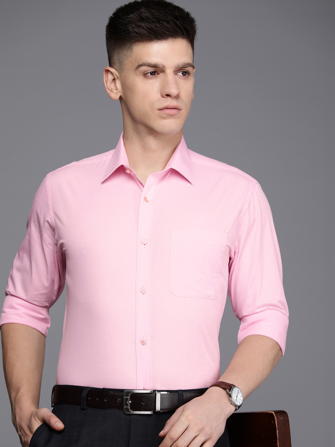 

Raymond Pure Cotton Slim Fit Opaque Formal Shirt, Pink