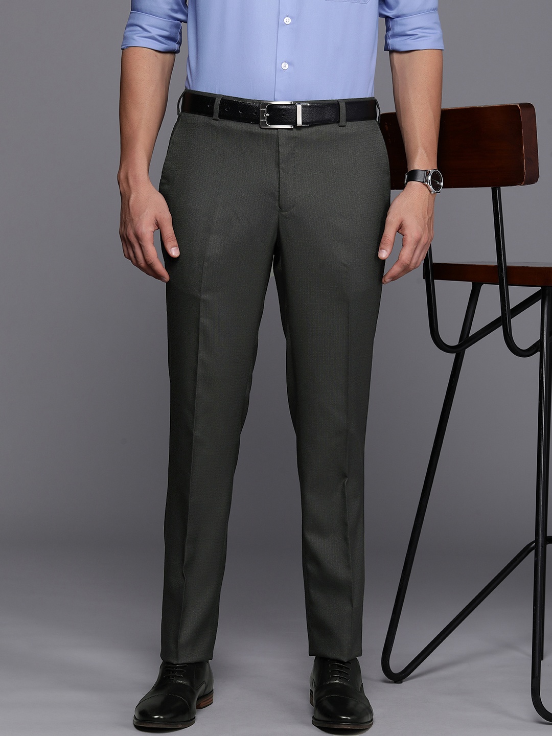 

Raymond Men Textured Slim Fit Formal Trousers, Grey