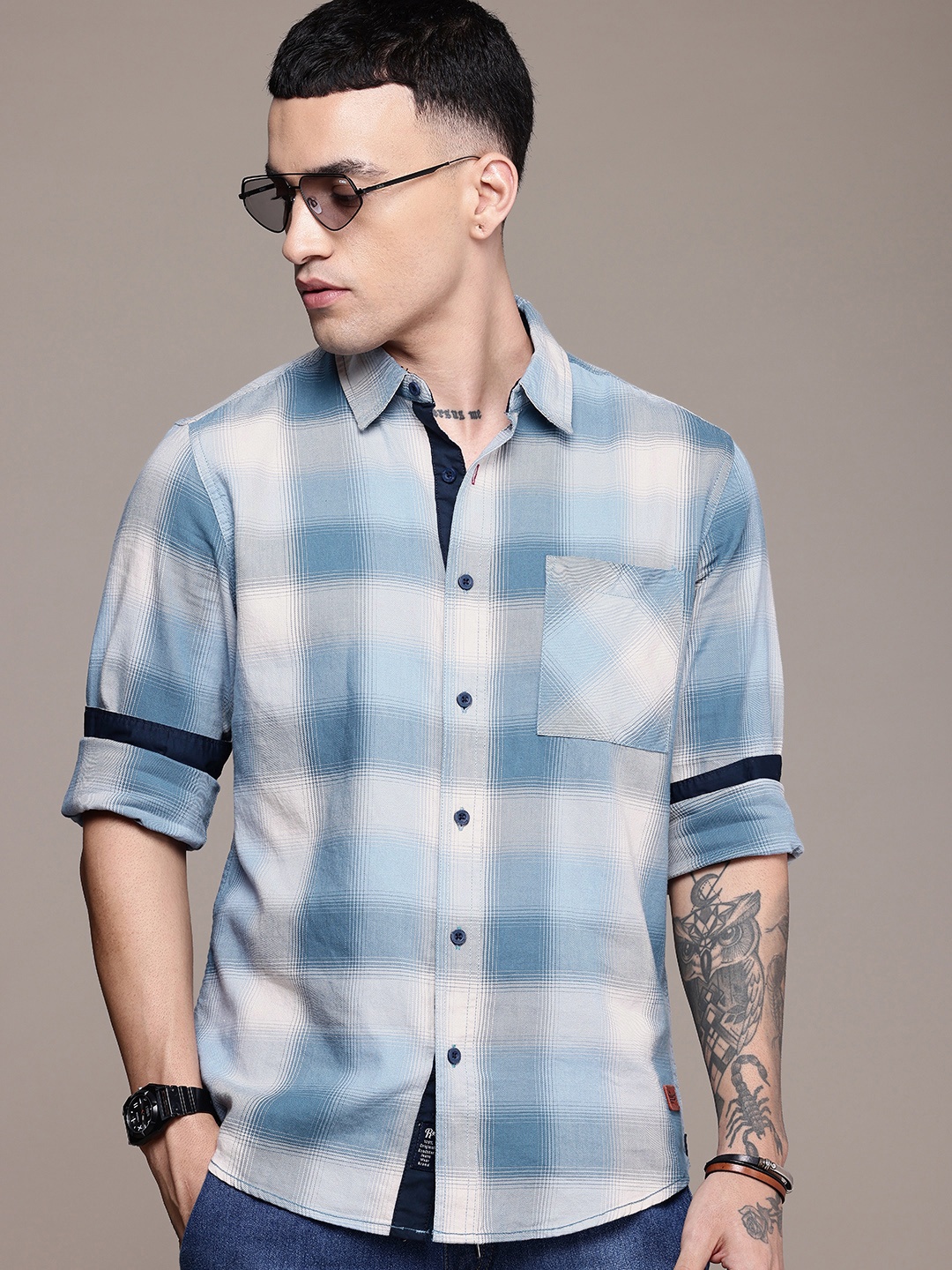 

The Roadster Life Co. Pure Cotton Checked Casual Shirt, Blue