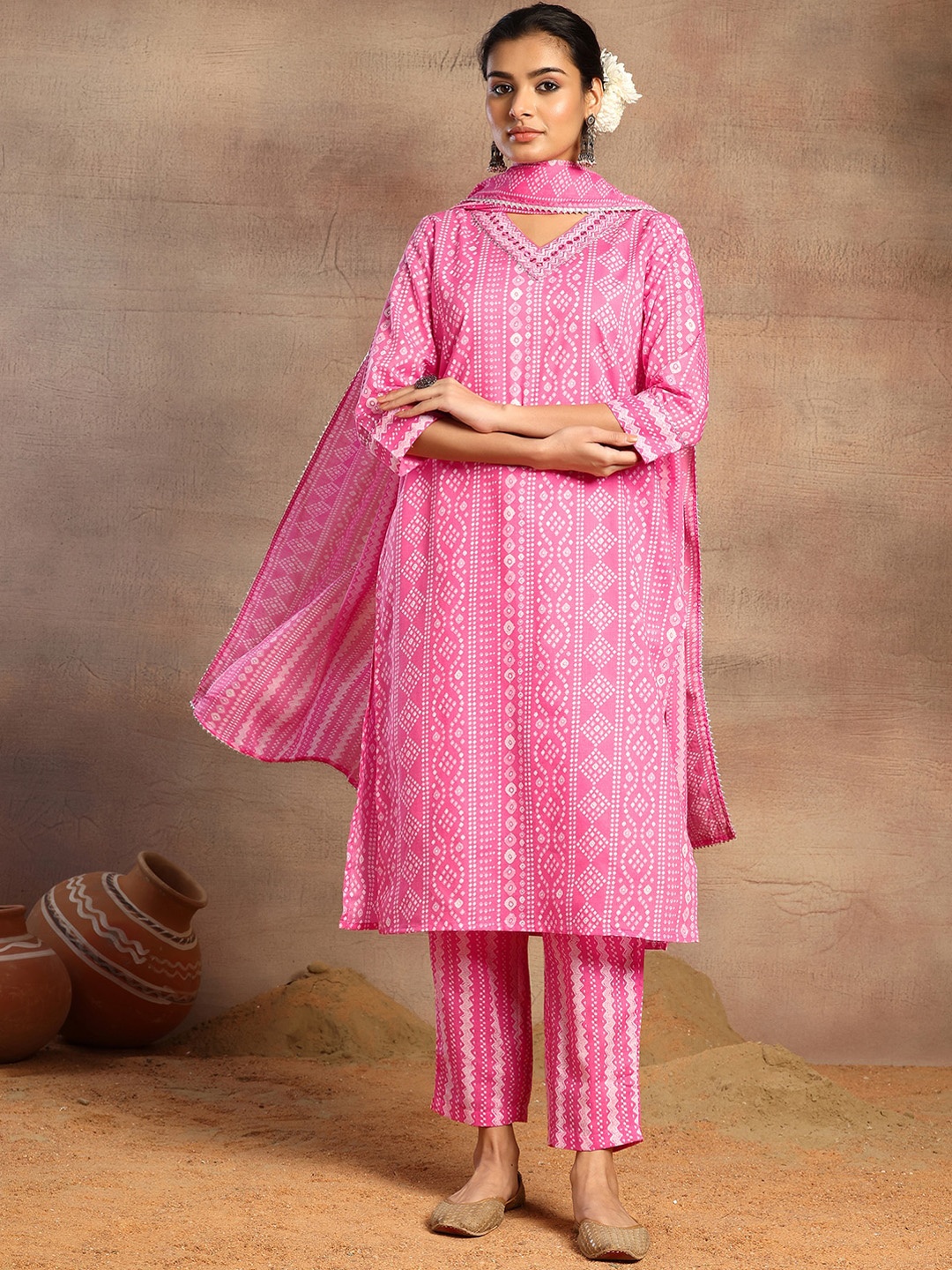 

Rang by Indya Printed Regular Pure Cotton Kurta with Trousers & With Dupatta, Pink