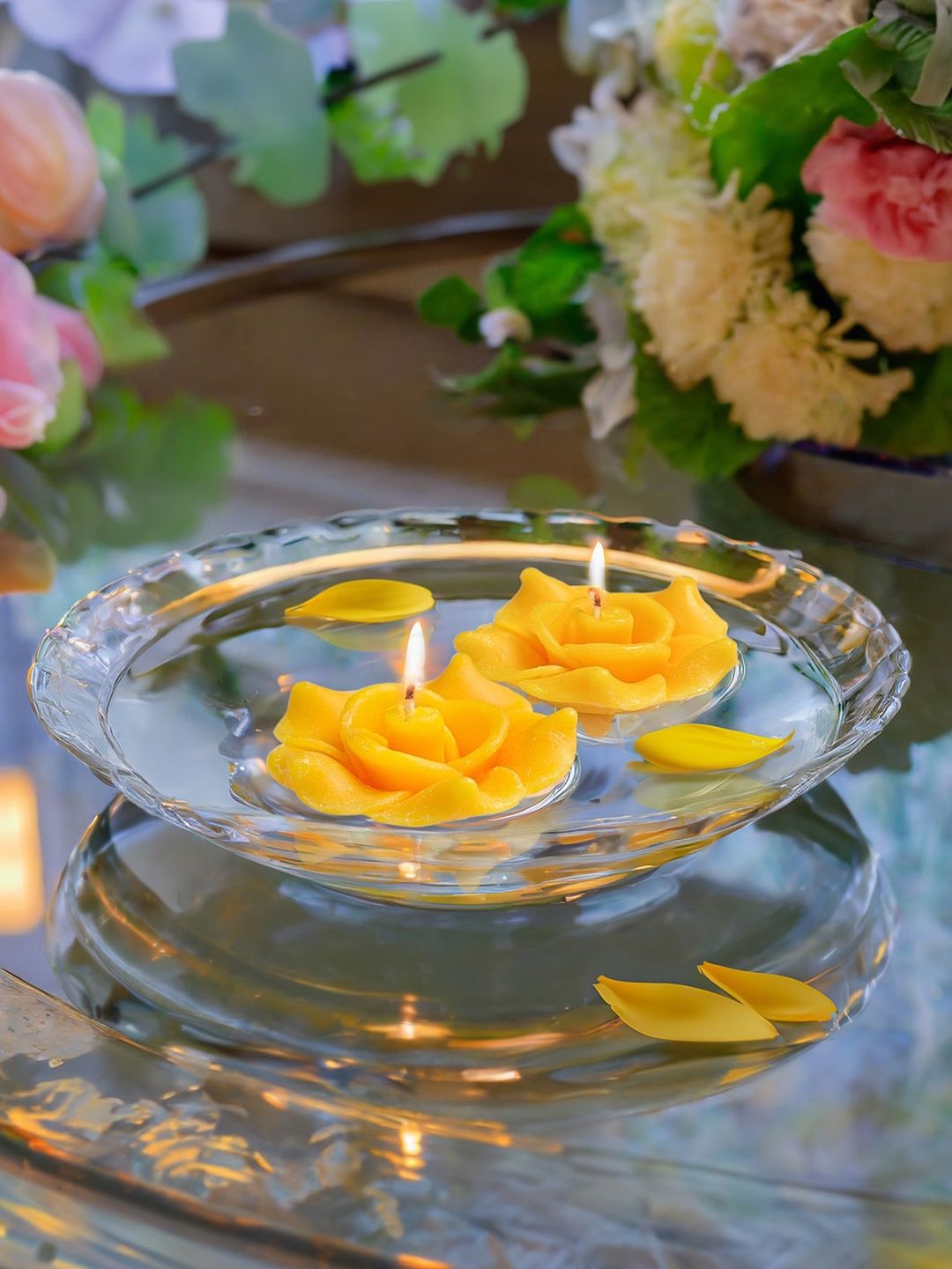 

Iris Yellow 2 Pieces Mango Sorbet Aromatic Floating Candles