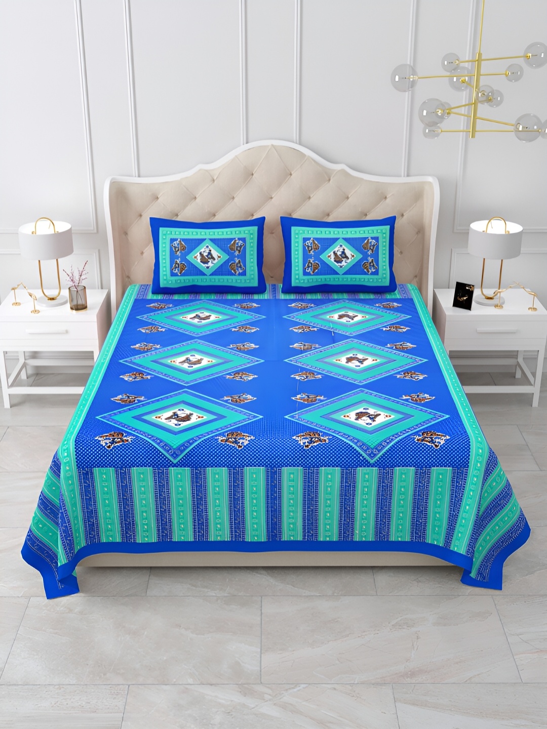 

DOLLIFI Blue & Green Geometric Cotton 260 TC King Bedsheet With 2 Pillow Covers