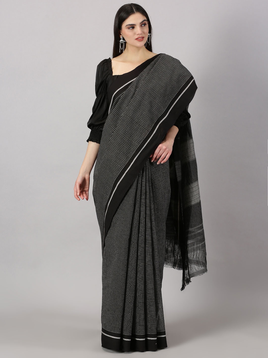 

Weaves of Tradition Checked Printed Pure Cotton Saree, Black