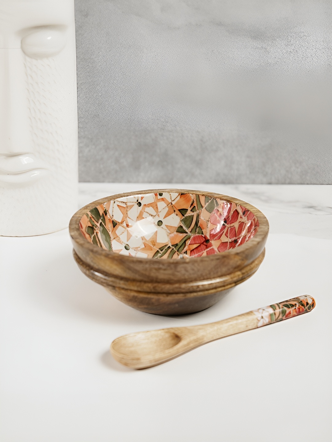 

Amora 2 Pieces Floral printed Mango Wooden Salad Bowls With Spoon, Peach