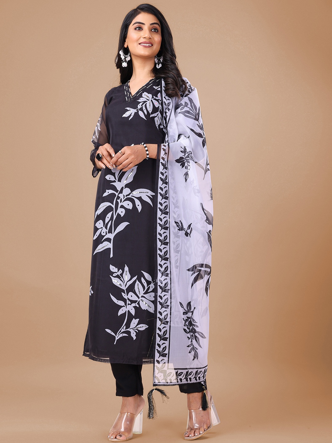 

KALINI Floral Printed Kurta With Trousers & Dupatta, Black