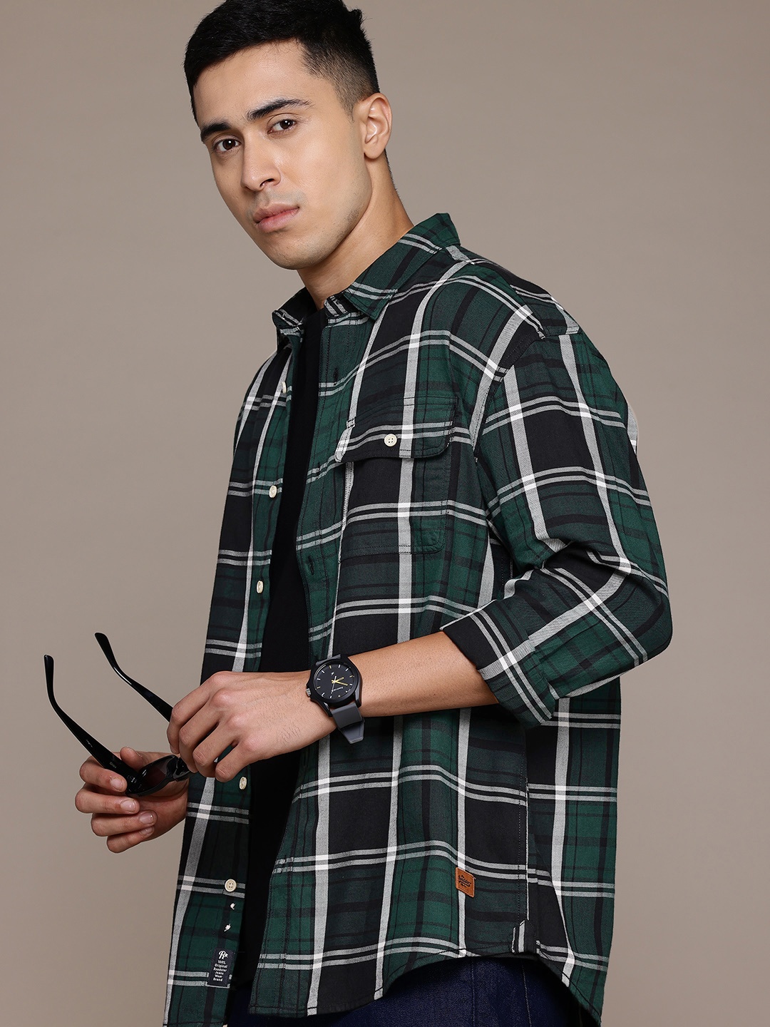 

Roadster The Life Co. Men Tartan Checked Pure Cotton Shirt, Green