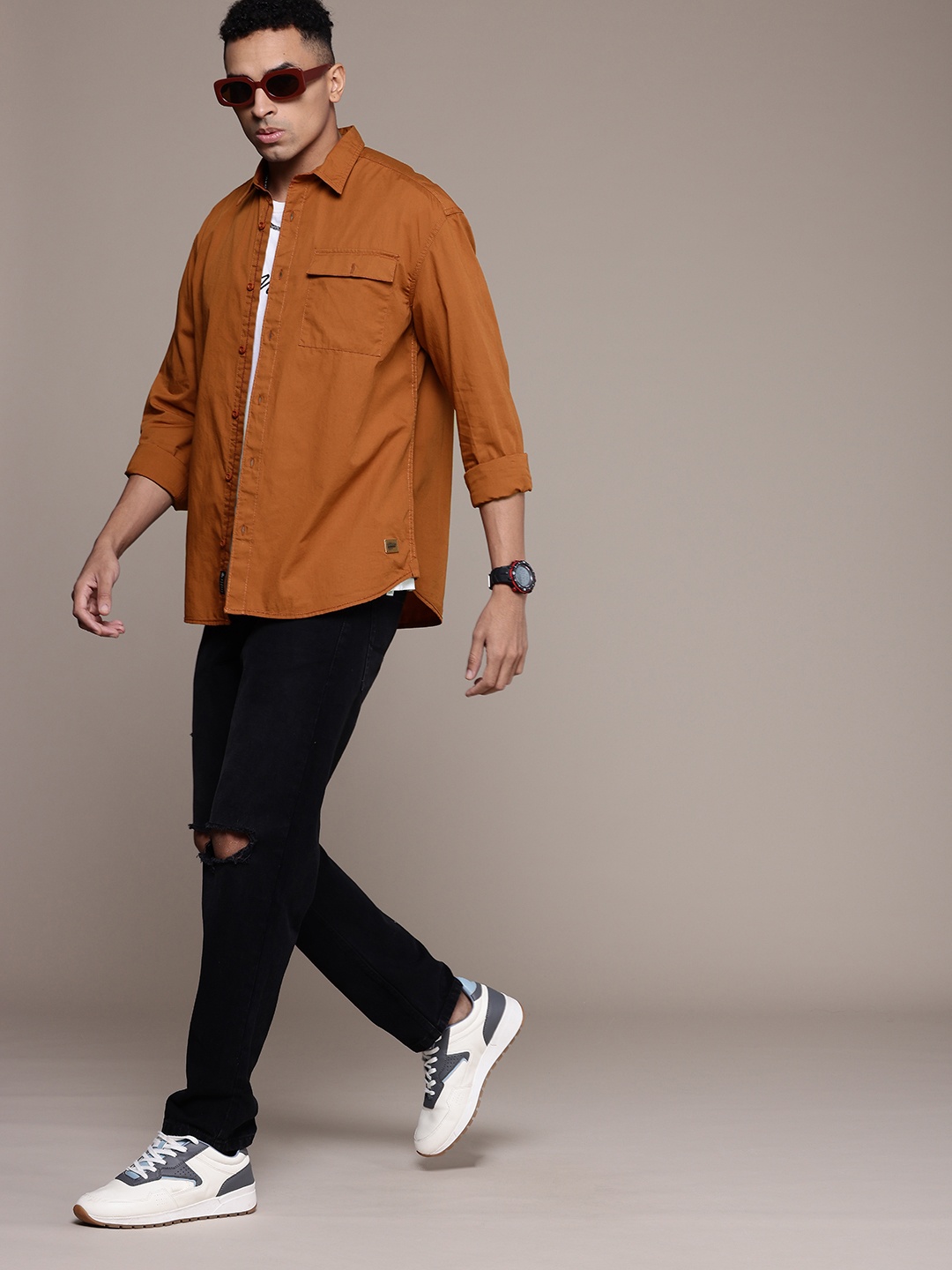 

The Roadster Life Co. Pure Cotton Relaxed Fit Opaque Casual Shirt, Brown