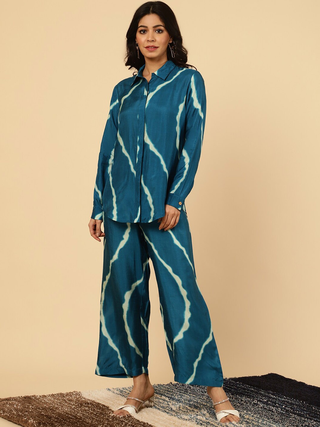

Jaipur Kurti Lehriya Co-ord Set, Teal