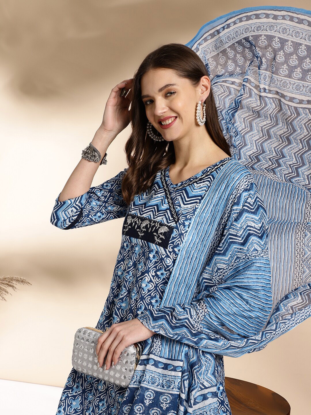 

Anouk Floral Printed V-Neck Pure Cotton Kurta With Trousers & Dupatta, Blue