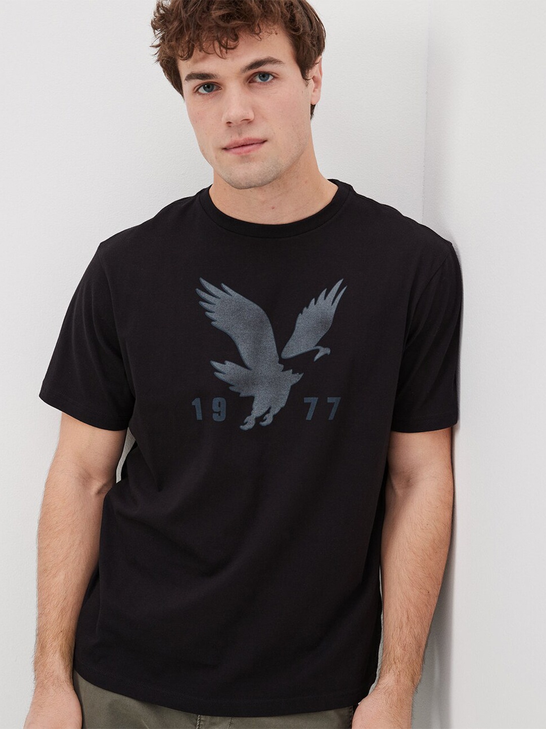 

AMERICAN EAGLE OUTFITTERS Printed Short Sleeves Cotton T-shirt, Black