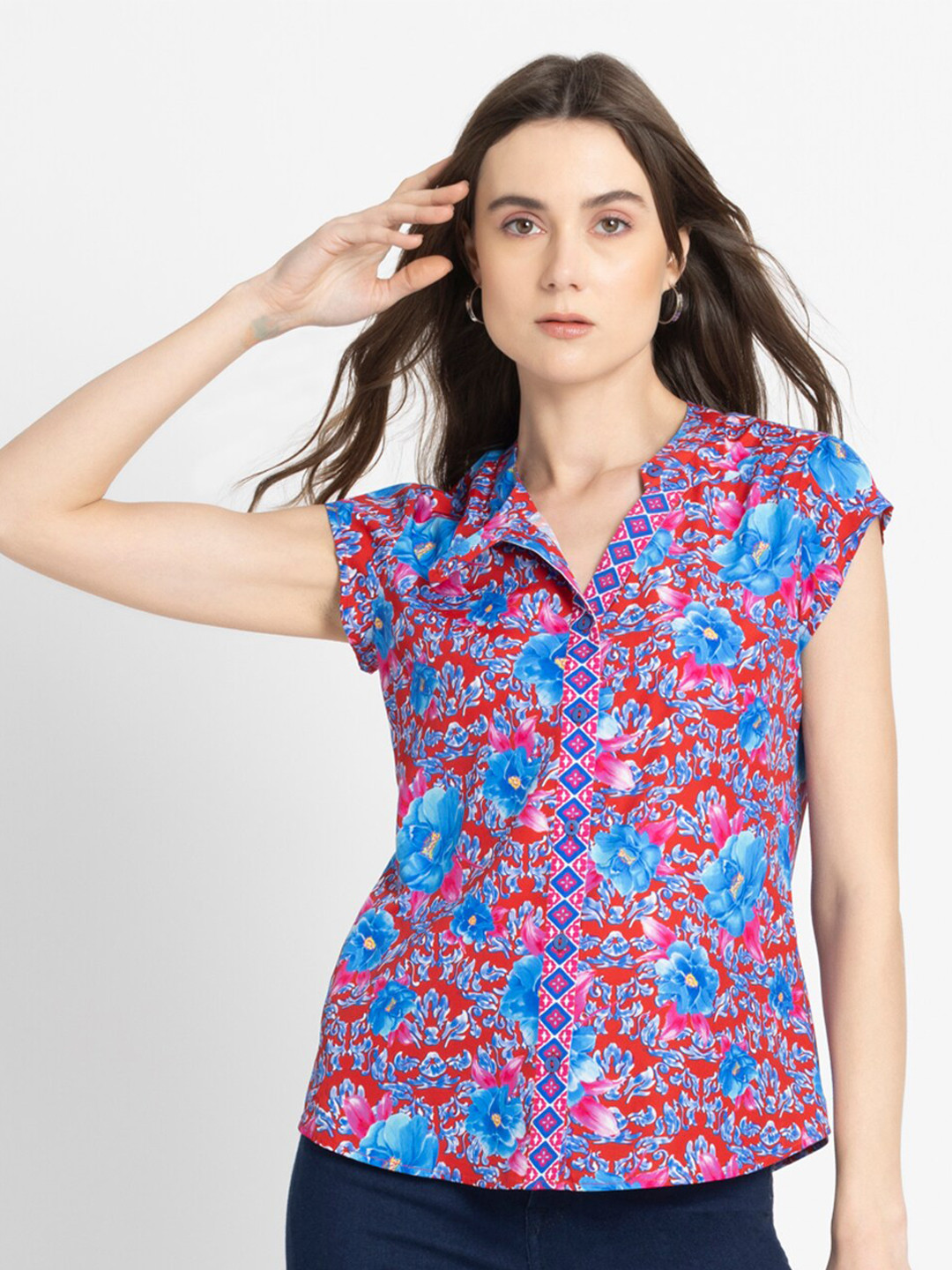 

SHAYE Floral Printed Round Neck Cap Sleeves Casual Shirt, Red