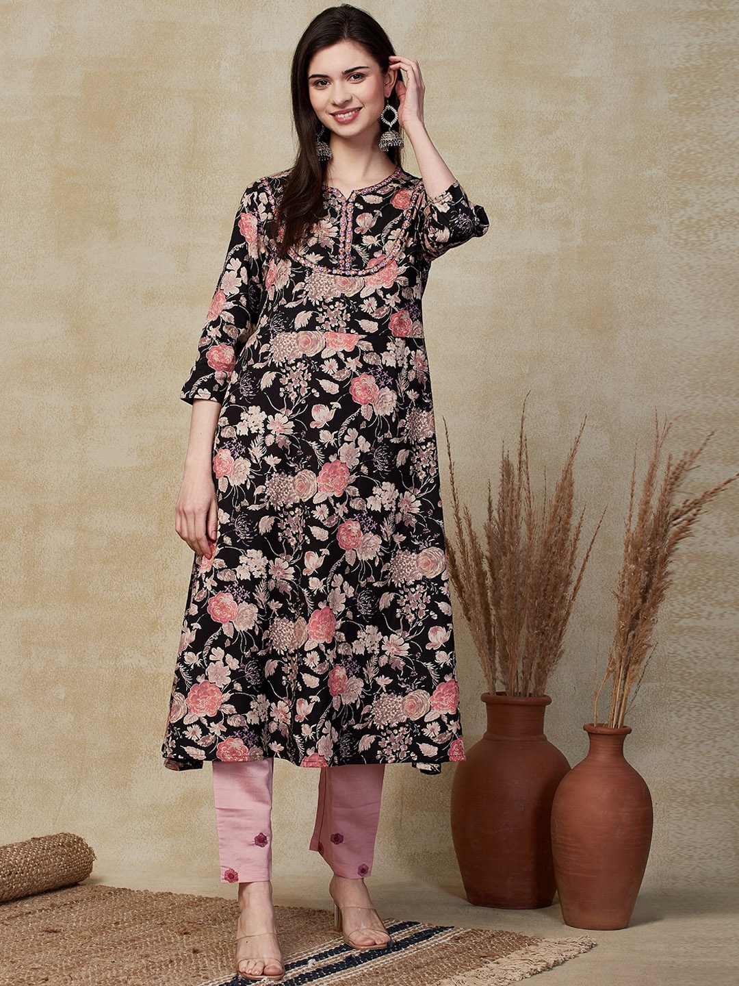 

FASHOR Floral Printed Mirror Work Pure Cotton Kurta, Black