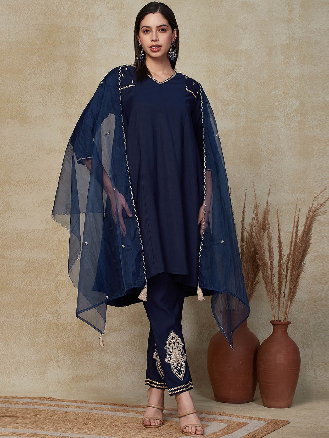 

FASHOR Navy Blue V-Neck Thread Work A-Line Kurta & Trousers With Dupatta
