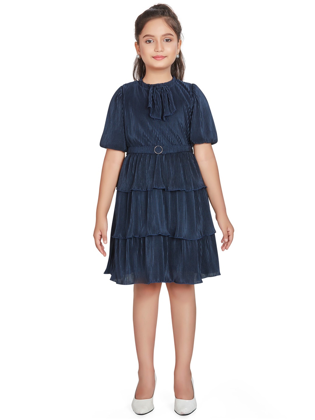 

Peppermint Round Neck Short Puff Sleeves Fit & Flare Dress, Navy blue