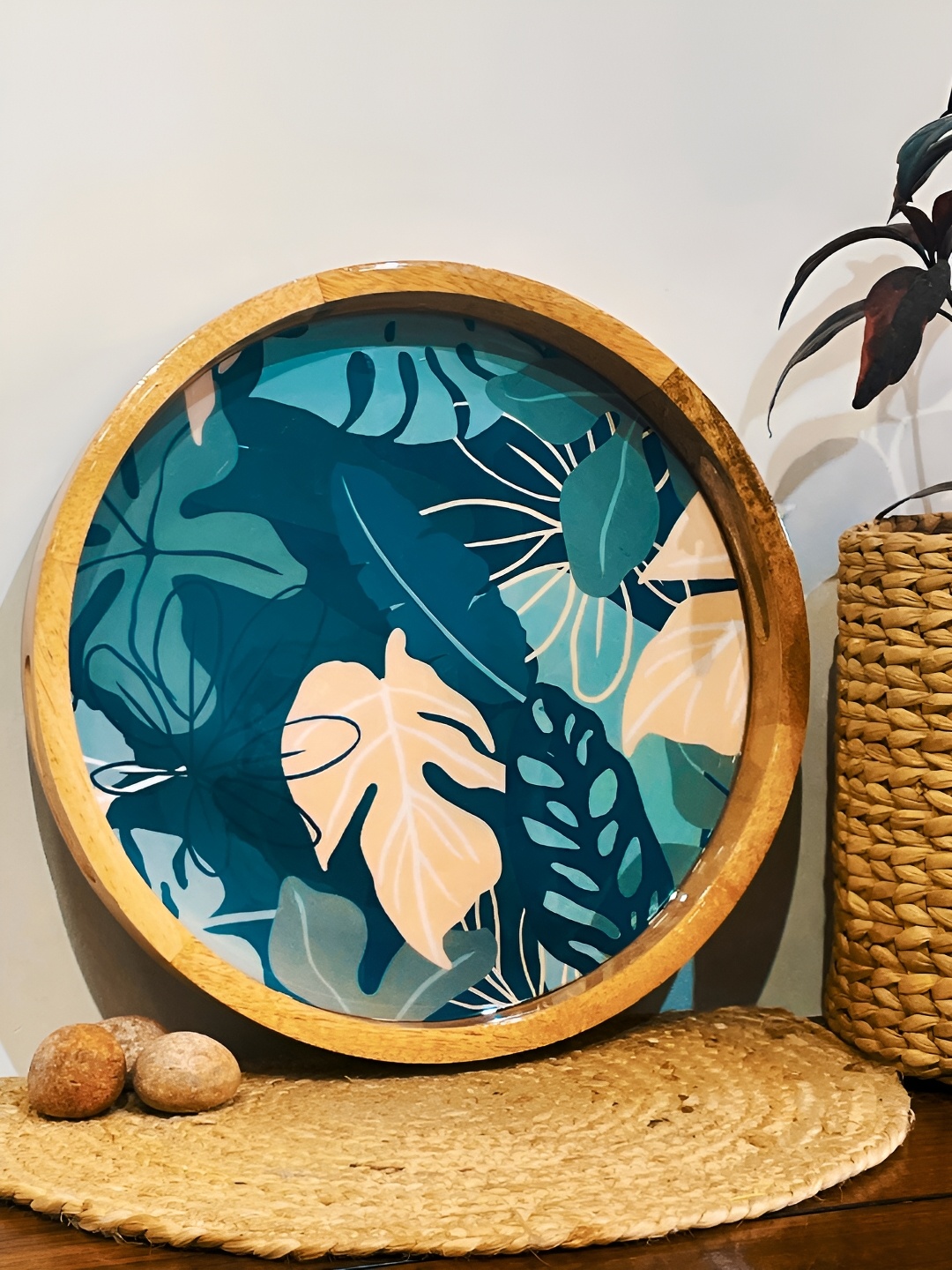 

Amora Teal Blue Tropical Leaf Printed Resin Tray